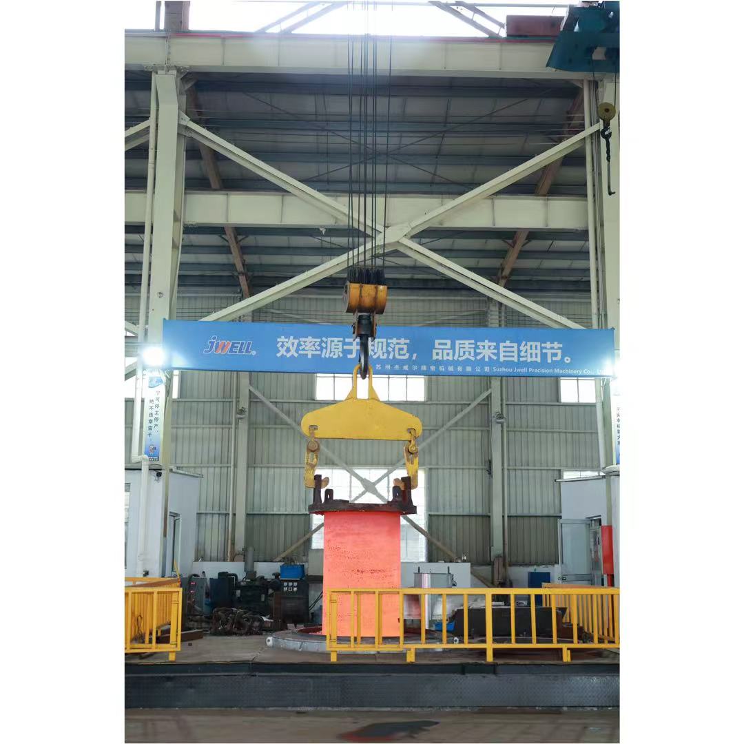 8 th&aacute;ng năm (2)