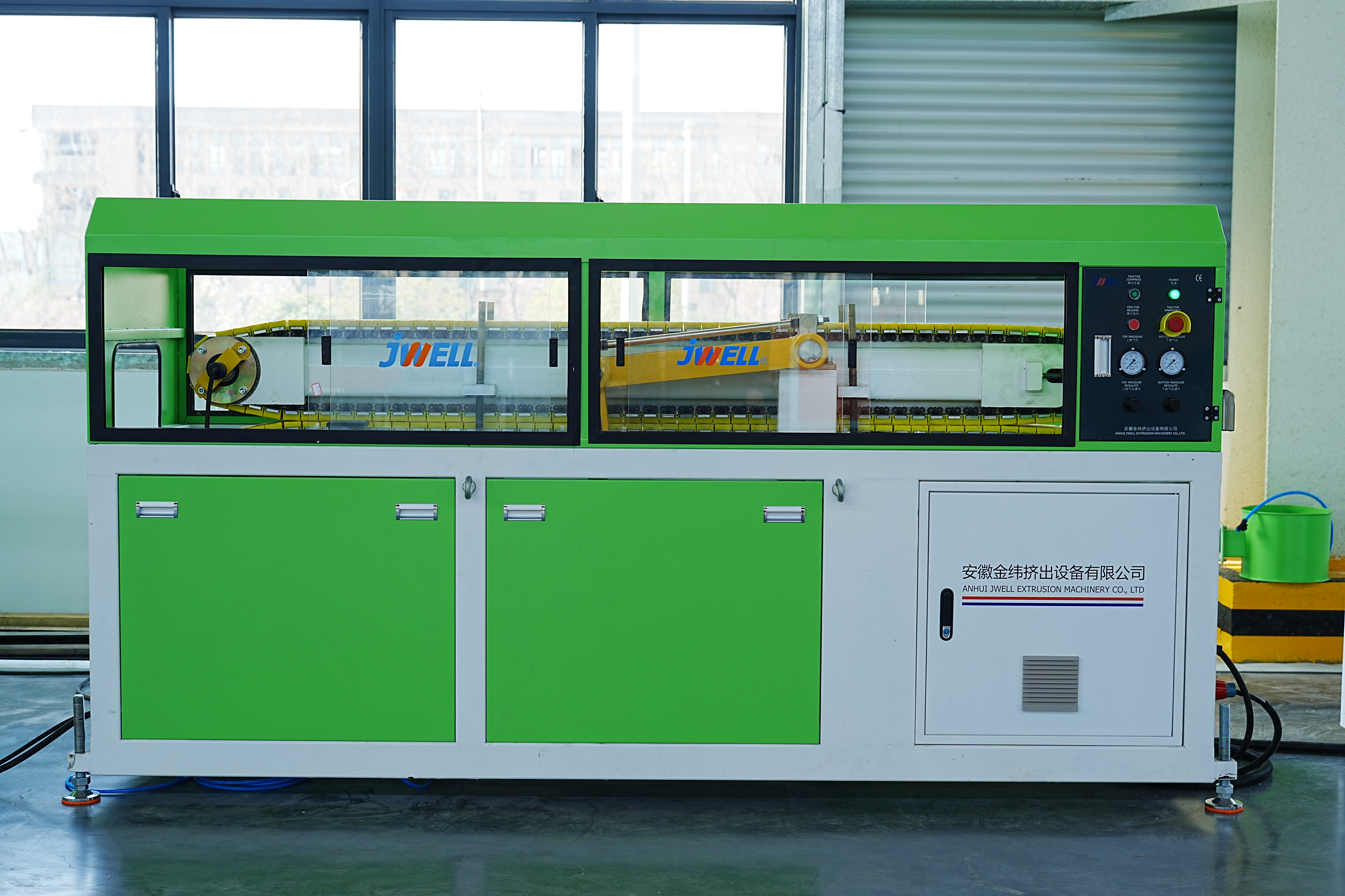 Dây chuyền sản xuất tấm trần PVC hoàn toàn tự động để trang trí nội thất